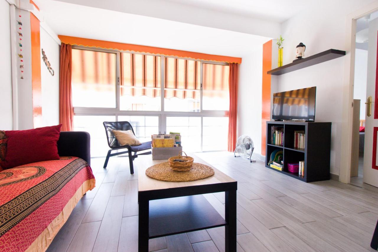 Bollywood Style Apartment مالقة المظهر الخارجي الصورة